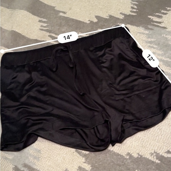 NWT Olivia Rae sleepwear black super soft, sleep, shorts, size large - Picture 3 of 7